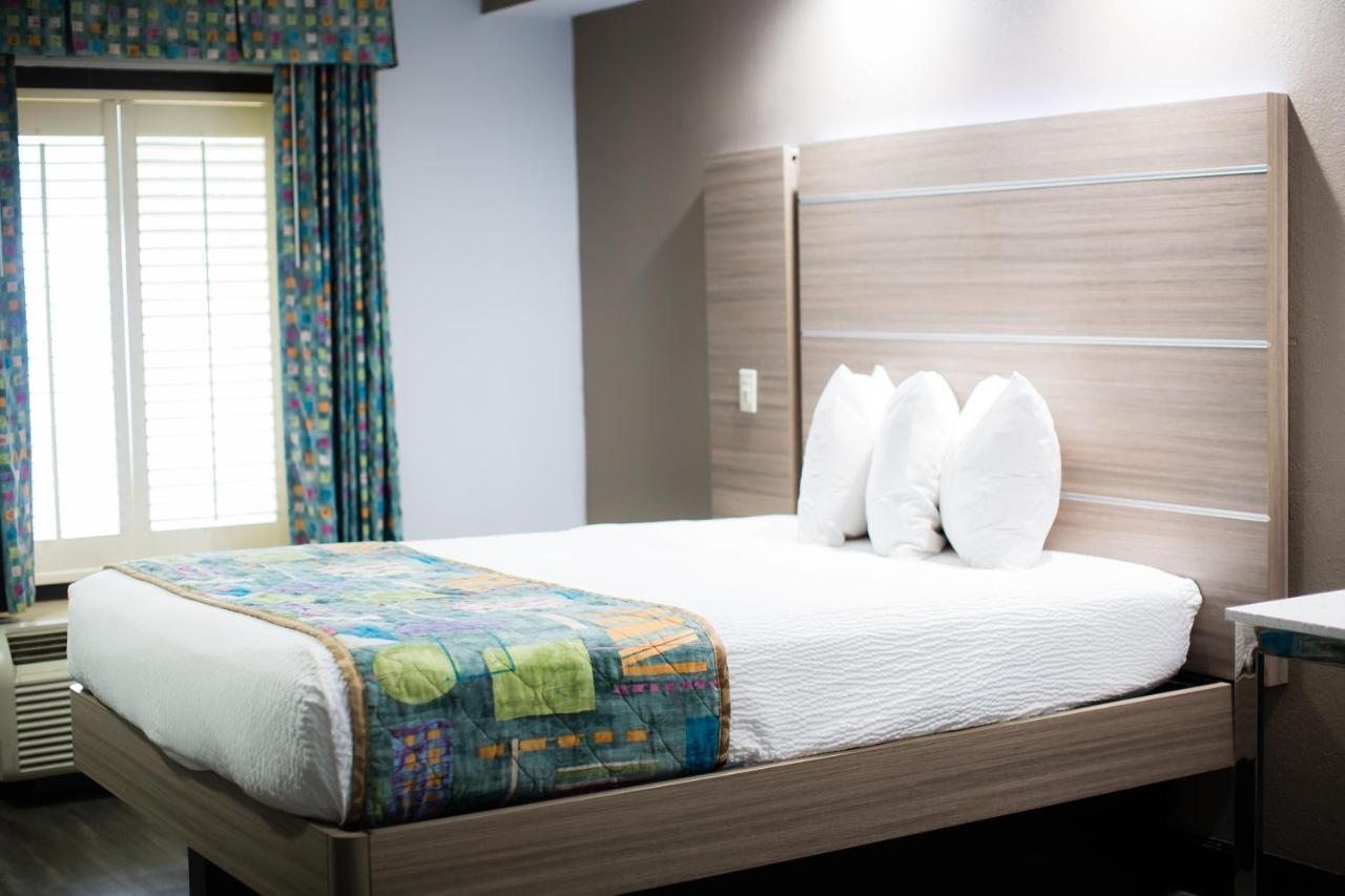 Baymont By Wyndham Fort Walton Beach Mary Esther Exteriör bild