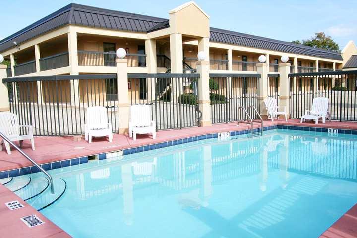 Baymont By Wyndham Fort Walton Beach Mary Esther Exteriör bild